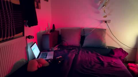 sweet-big-cock26 online show from 11.06.25