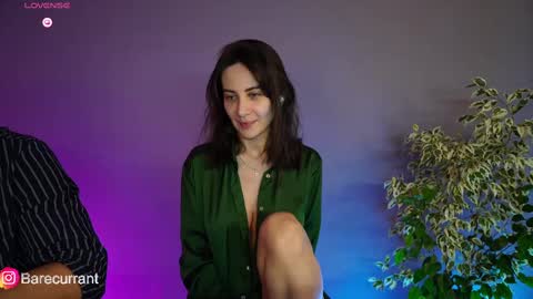 Yesenia online show from 02.10.25