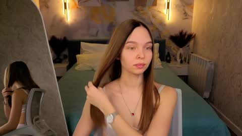 Sofa online show from 04.02.26