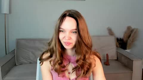 Snapshot of sofa_vleifo chatting on 04.20.26 Sofa online show from 04.20.26