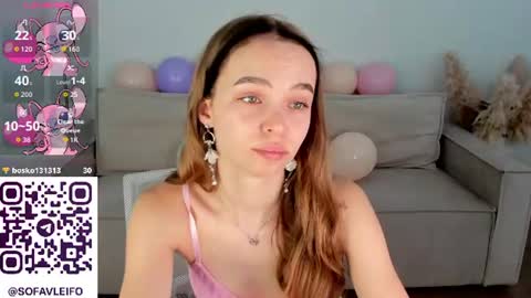 Snapshot of sofa_vleifo chatting on 06.29.26 Sofa online show from 06.29.26