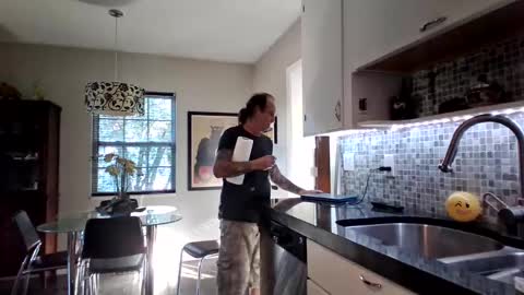 MicroAngelo online show from 01.04.25