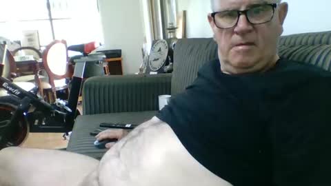 Snapshot of sofar06 chatting on 12.20.24 sofar06 online show from 12.20.24