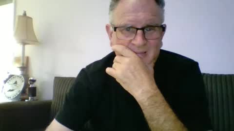 Snapshot of sofar06 chatting on 01.04.25 sofar06 online show from 01.04.25