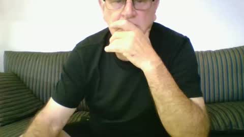 Snapshot of sofar06 chatting on 01.12.25 sofar06 online show from 01.12.25