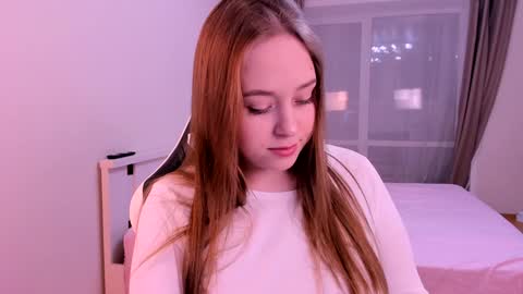 Snapshot of sofaris chatting on 12.30.24 Sophy online show from 12.30.24