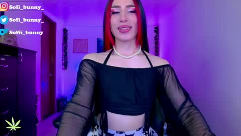 soffi_bunny_ online show from 04.23.26