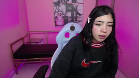 soffi_x online show from 04.11.26