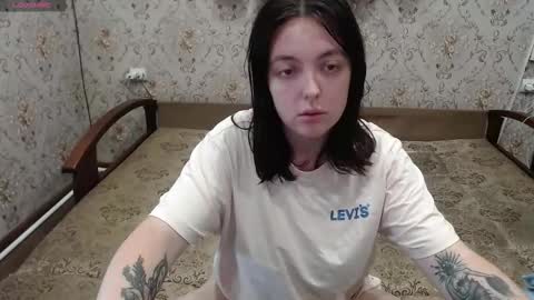 Snapshot of soffia_xo chatting on 10.11.25 soffia_xo online show from 10.11.25