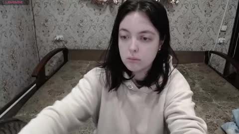 Snapshot of soffia_xo chatting on 10.12.25 soffia_xo online show from 10.12.25