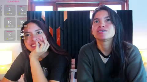 soffy and mia online show from 11.18.25