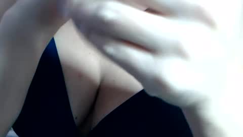 Snapshot of sofi995971 chatting on 07.22.26 Sofa Castellanos online show from 07.22.26