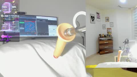 Snapshot of sofi__velez_ chatting on 11.02.25 Sofi online show from 11.02.25