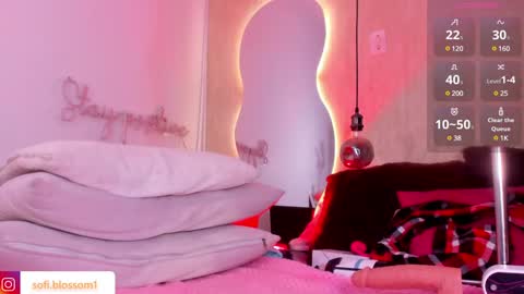 Sofi Blossom  online show from 01.23.25