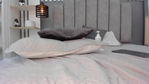 Snapshot of sofi_ramosx chatting on 01.15.25 valen online show from 01.15.25