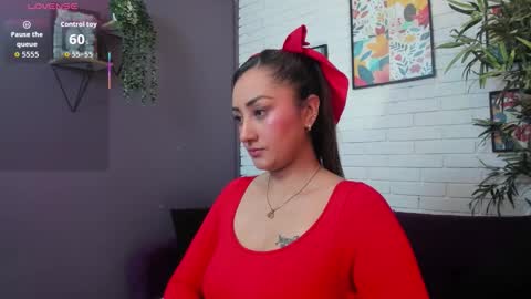 Snapshot of sofia__stk chatting on 11.12.25 sofi online show from 11.12.25