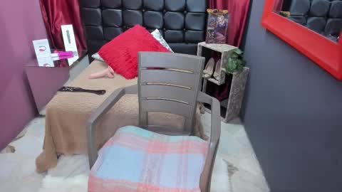 Miss Sofi online show from 02.04.26