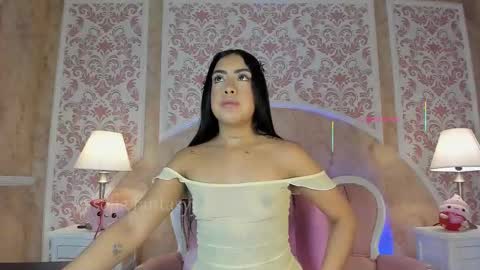 Sofia fantasyy  Online 0700 to 1400 gmt-5 online show from 09.25.25