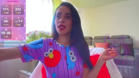 Snapshot of sofia_k_rock chatting on 02.26.25 Sofia Kuleth online show from 02.26.25