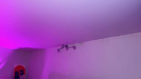 Sofia online show from 12.05.25