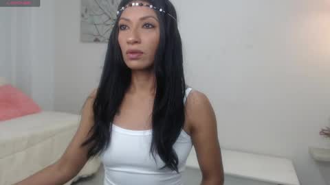Snapshot of sofia_perez___ chatting on 05.12.26 Sofi online show from 05.12.26
