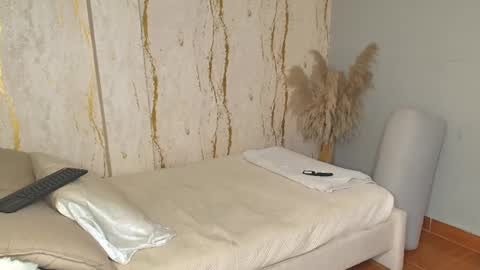 Snapshot of sofia_rivers_ chatting on 01.04.25 sofia_rivers_ online show from 01.04.25