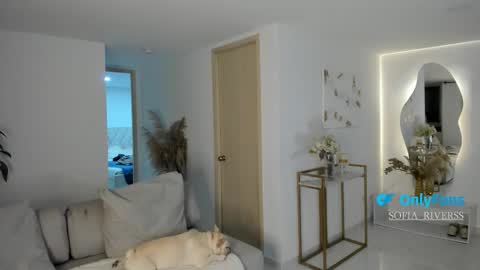 Snapshot of sofia_rivers_ chatting on 11.13.25 sofia_rivers_ online show from 11.13.25