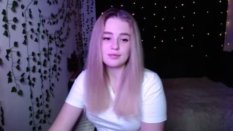 sofia_rosemary online show from 02.18.25