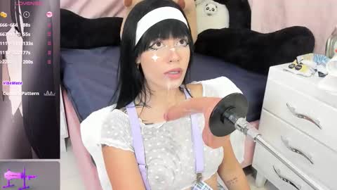 Snapshot of sofia_shadow1 chatting on 02.10.26 sofi 3 online show from 02.10.26