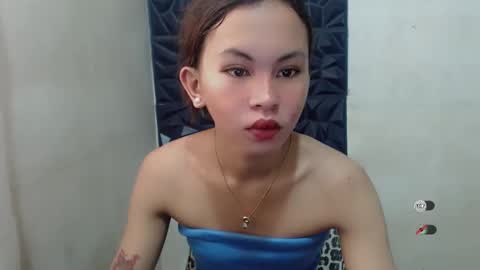 sofia_sweetheart18 online show from 10.21.25