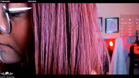 Demi Sofia online show from 02.18.25