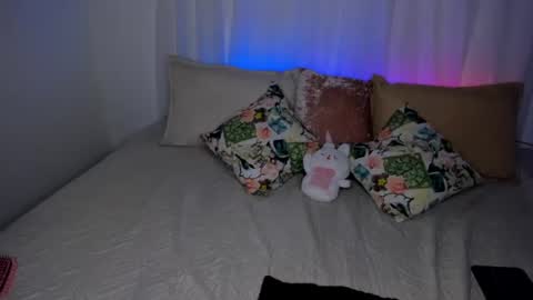 Snapshot of sofiaacortes chatting on 06.13.26 Sofi cortes626 Ig online show from 06.13.26
