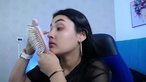 Sofia online show from 11.21.25