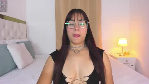 Sara online show from 11.27.25