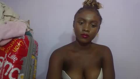 Snapshot of sofiafa chatting on 04.12.26 sofia online show from 04.12.26