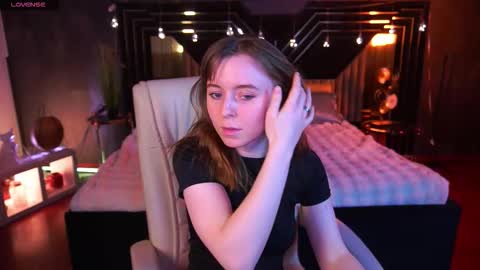 SofiaLuxuryy online show from 03.11.26