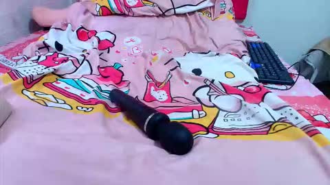 Sofiamillerrs online show from 10.19.25