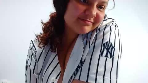 Snapshot of sofiamooon_ chatting on 02.25.26 sofiamooon_ online show from 02.25.26