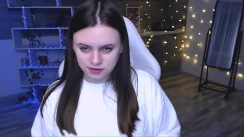 sofiarayan online show from 04.14.26