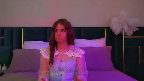 Snapshot of sofiasarvain chatting on 02.09.26 Sofia online show from 02.09.26