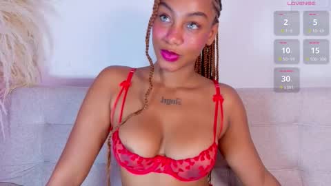 Sofia Stanley online show from 02.28.26