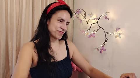 Sofi Bella online show from 05.30.26