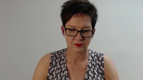 Snapshot of sofie_velvet chatting on 09.09.25 Sofie Velvet online show from 09.09.25