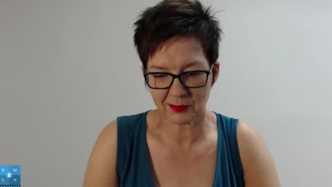 Snapshot of sofie_velvet chatting on 09.21.25 Sofie Velvet online show from 09.21.25