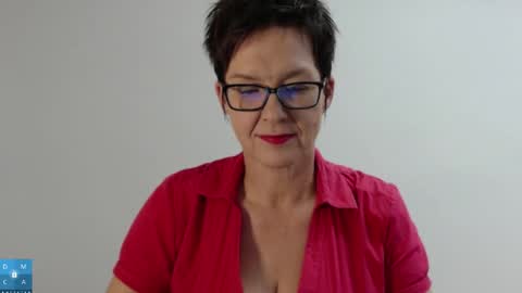 Snapshot of sofie_velvet chatting on 09.23.25 Sofie Velvet online show from 09.23.25