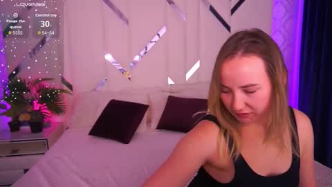 Sofie online show from 11.06.25