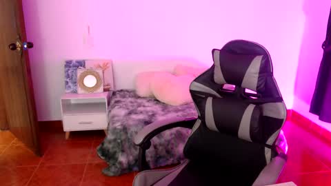 sofii__777 online show from 11.19.25