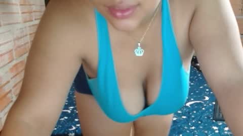 Snapshot of sofiia_77 chatting on 09.25.25 sofi online show from 09.25.25