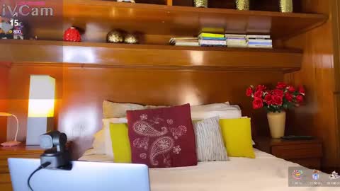 Snapshot of sofiiboniita_ chatting on 01.02.25 Sofa bonita online show from 01.02.25