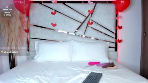 sofijohnsonx online show from 02.14.25